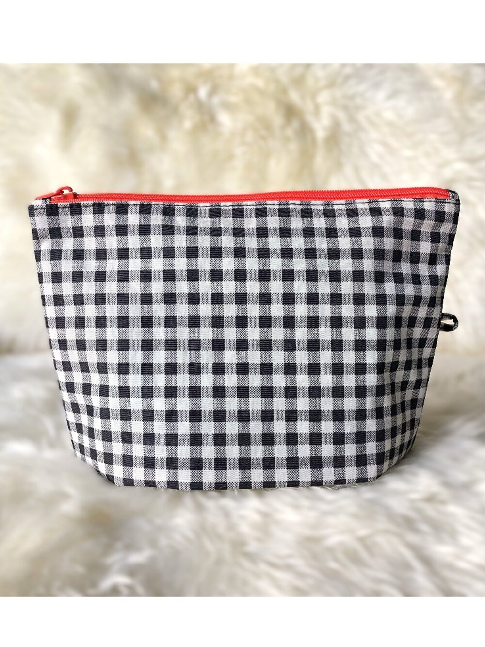NWOT Baggu Go Pouch Medium - Black & White Gingham
